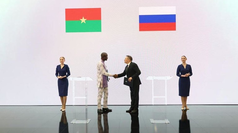 Burkina Faso et Russie scellent un accord sur l’énergie nucléaire civile