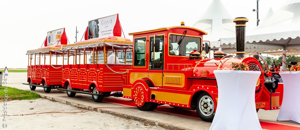 Tourisme urbain : le Petit Train Touristique de Cotonou officiellement inauguré